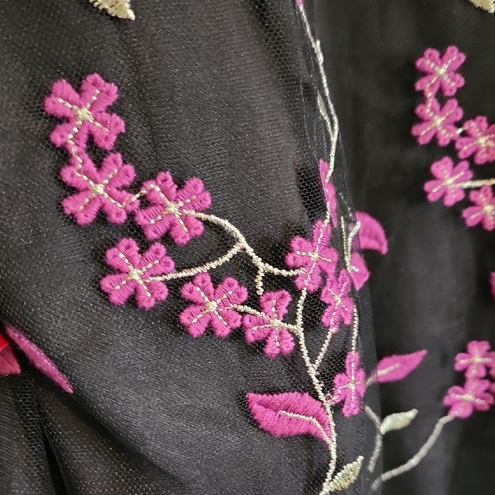 NWT Nordstrom Mesh Embroidered Floral Black and Pink Dress - Picture 4 of 11